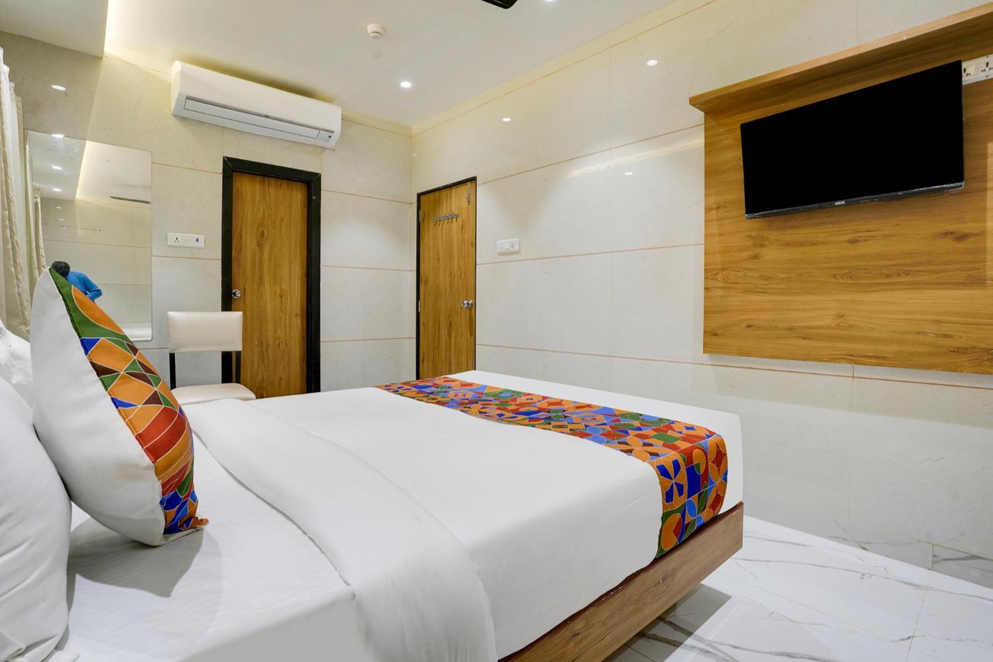 Fabhotel Rr Residency - Near Bkc Мумбаї Екстер'єр фото